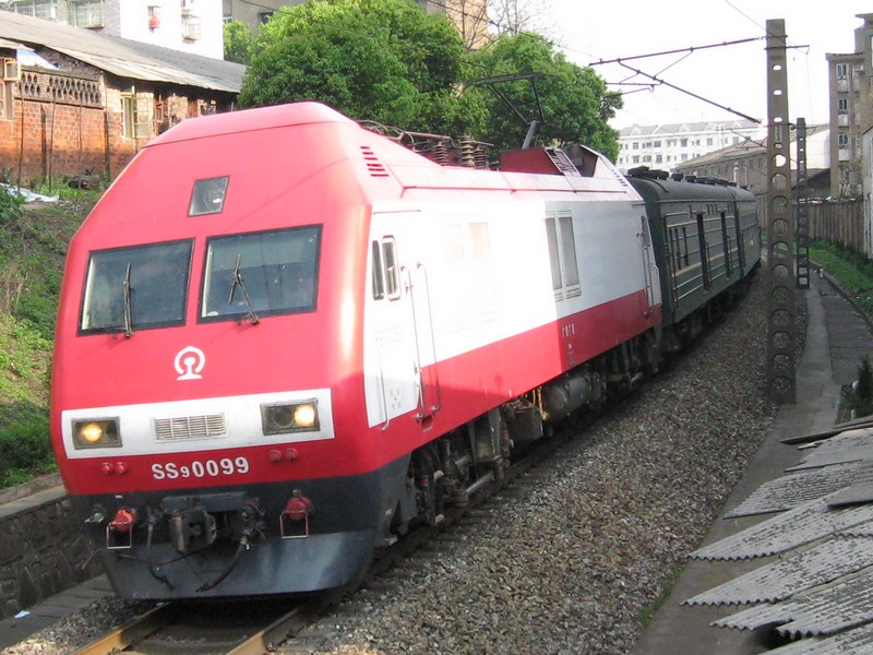 K896、K897（SS9G-0099）.JPG